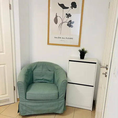 Apartment Romantisches 1 Zimmer-apartment Mit Garten An Der Weser Bremen