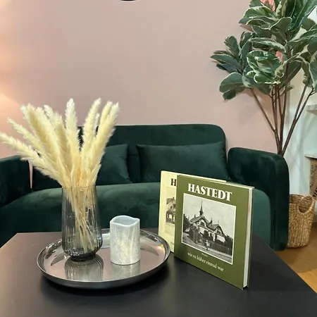 Romantisches 1 Zimmer-apartment Mit Garten An Der Weser شقة